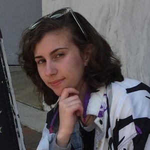 Meet your Posher, Julia